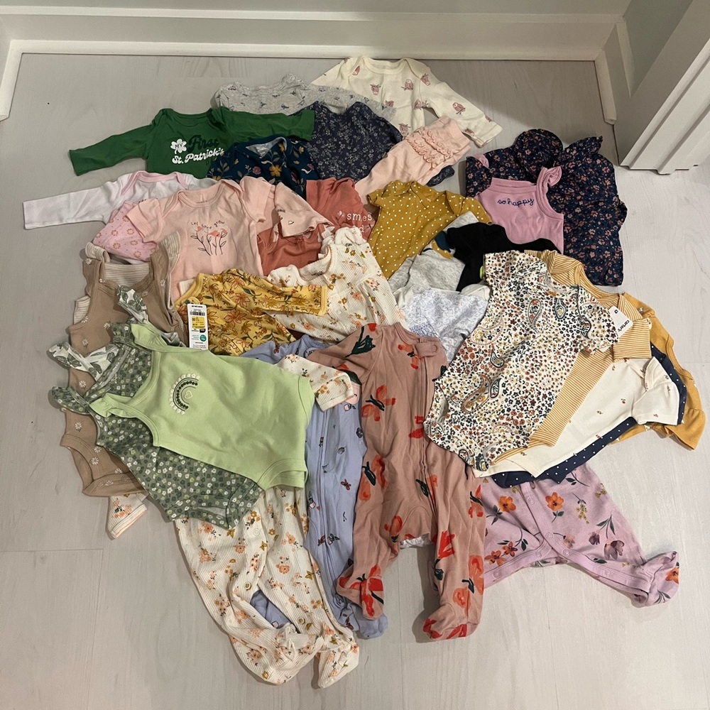 36 Piece - 3 month Baby Girl Clothing Lot